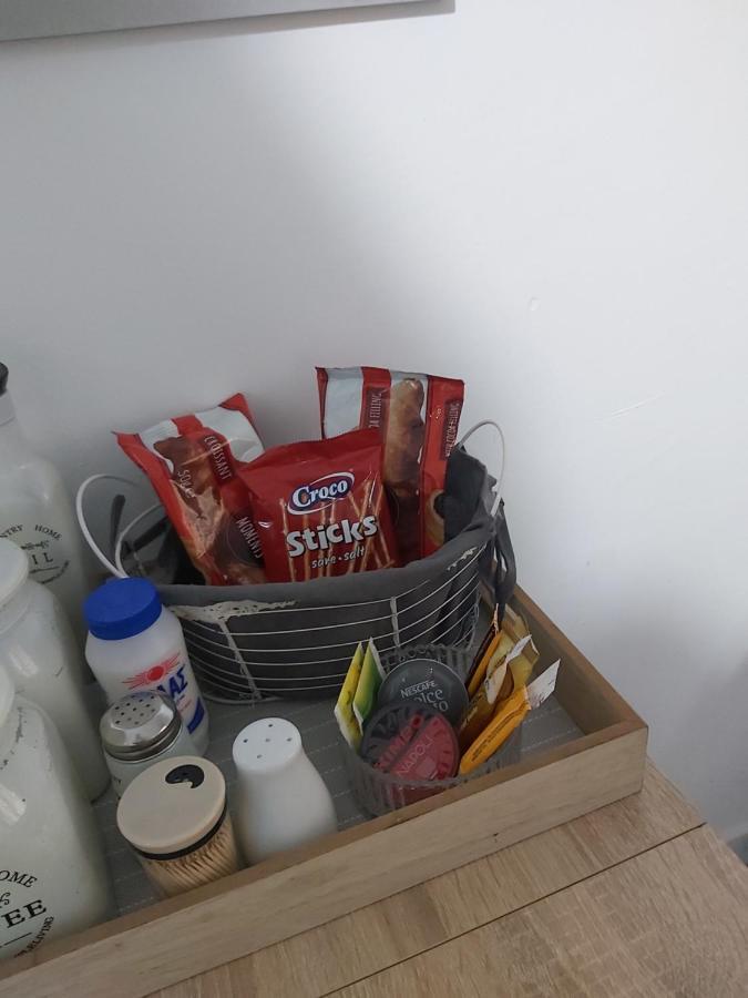 סרס Lux Apartment Downtown מראה חיצוני תמונה