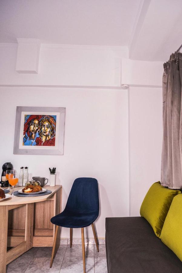 סרס Lux Apartment Downtown מראה חיצוני תמונה